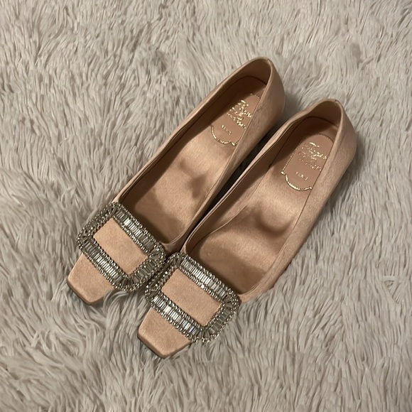 Roger Vivier Belle Pilgrim Buckle Satin Pumps (in blush pink) - Picture 1 of 11